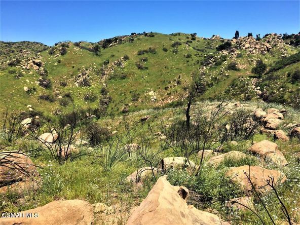 142 Saddlebow Rd, Bell Canyon, CA 91307